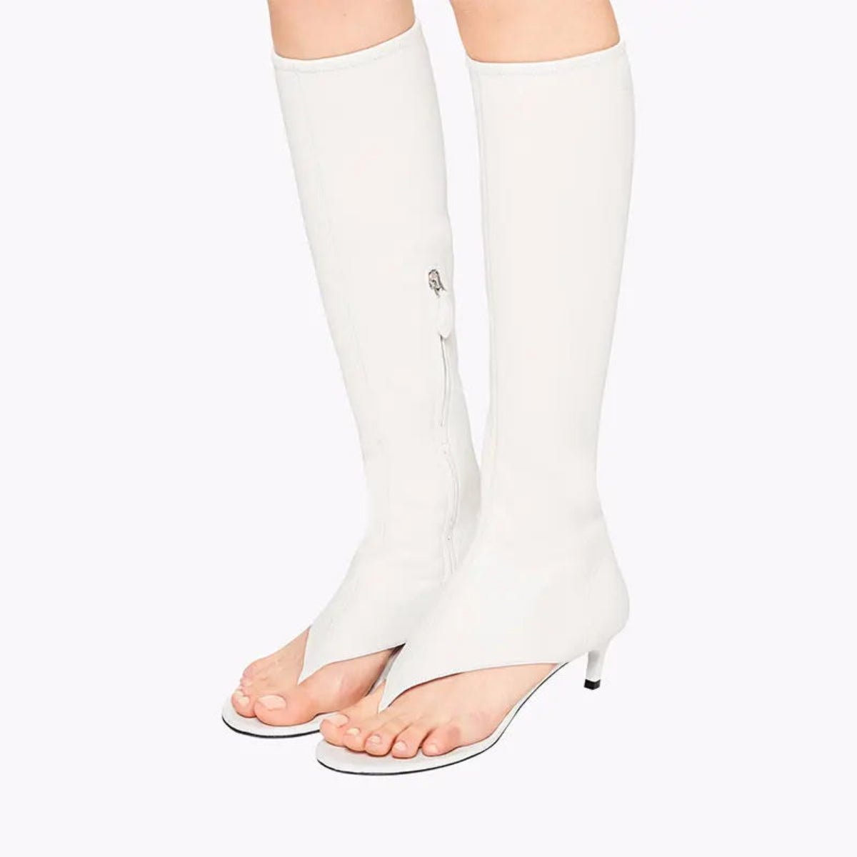Bottes été femme talons hauts coloris blanc — bout ouvert élégant, vue de profil