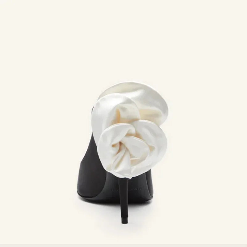 Nouvelles sandales d’été pour femme à talons hauts et coupe slim, bout ouvert, ornées de fleurs en perles, style sexy pour banquet et mariage