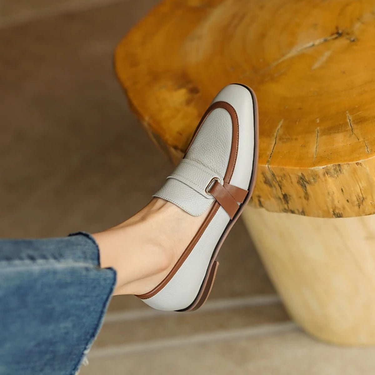 Loafer femme cuir véritable — vue de profil, coloris blanc
