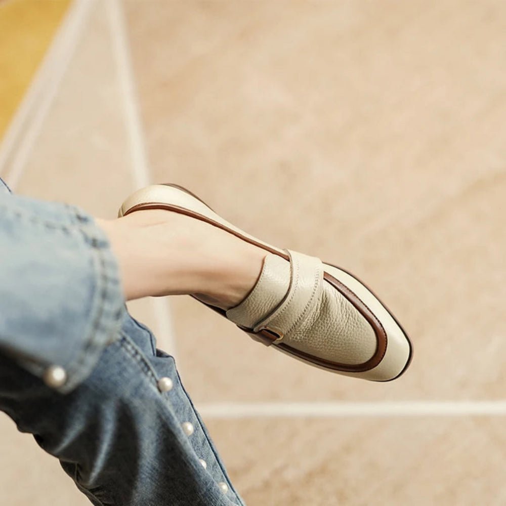 Mocassins femme style rétro chic — portés en situation, tenue de ville