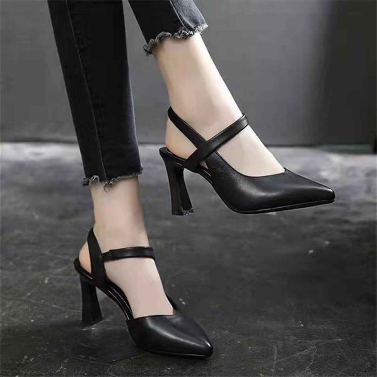 Sandales d'été femme talons carrés — Confort et élégance